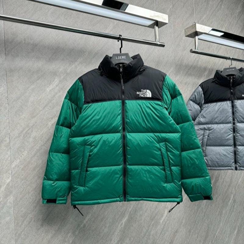 105933 Men's and women's classic down jacket from the north clother