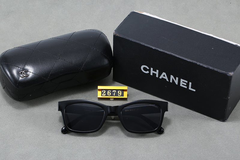 2679 Sunglasses with box
