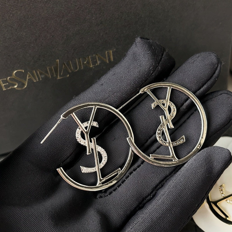 1017 New fashion earrings for women jewelry