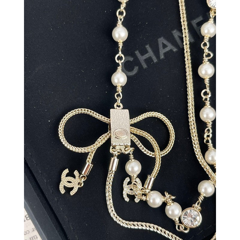 18K Chanel Bow Tie Pearl Necklace