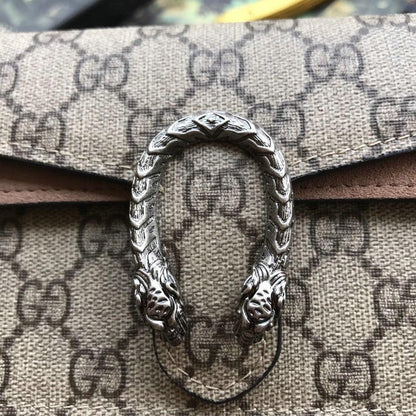 Gucci Dionysus GG Supreme super mini bag
