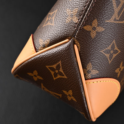 Louis Vuitton Monogram Canvas Shoulder Bag
