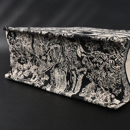 Dior Book Tote Bag – Black Toile de Jouy Embroidery