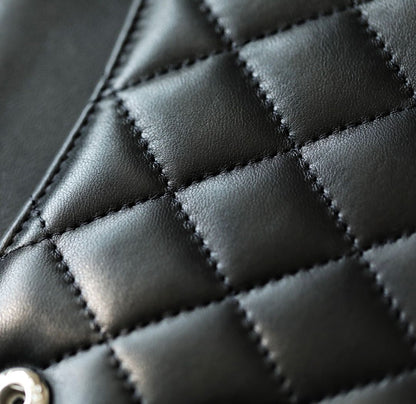 Chanel timeless classic Flap bag silver hardware