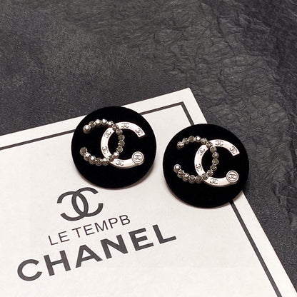 18K  Chanel Black Resin Crystals Earrings